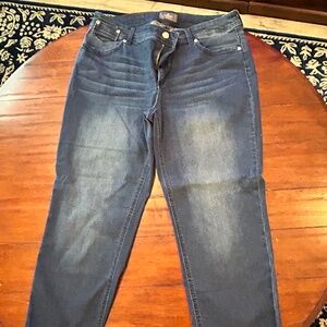 Chicos So Slimming Ankle Cuffed Jeans Size 2.5